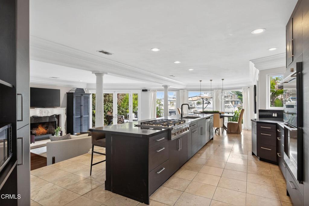 MLS #V1-29731 image #4