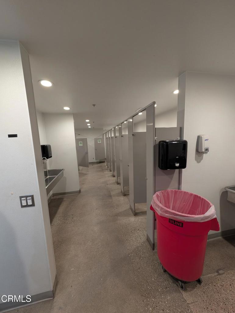 MLS #V1-29770 image #3