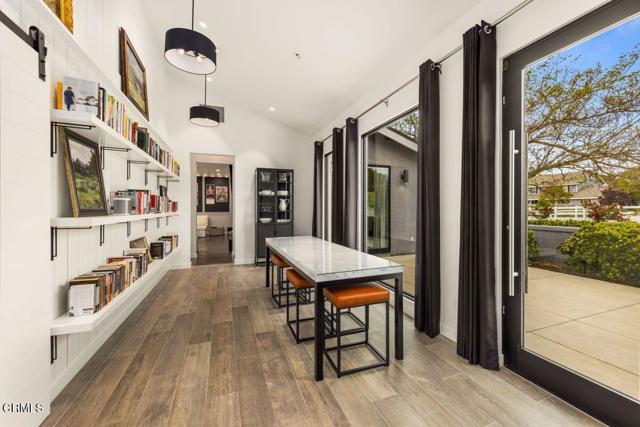 MLS #V1-29840 image #10