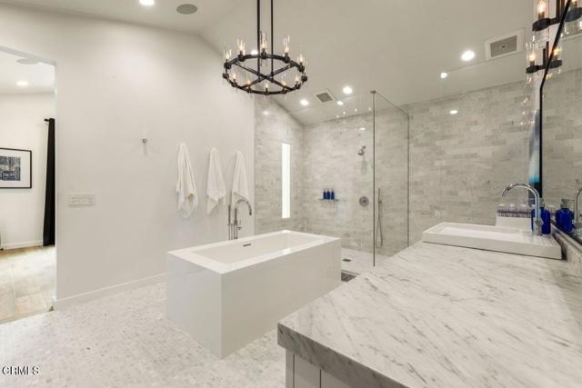 MLS #V1-29840 image #18