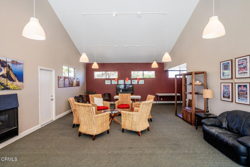 MLS #V1-30033 image #19