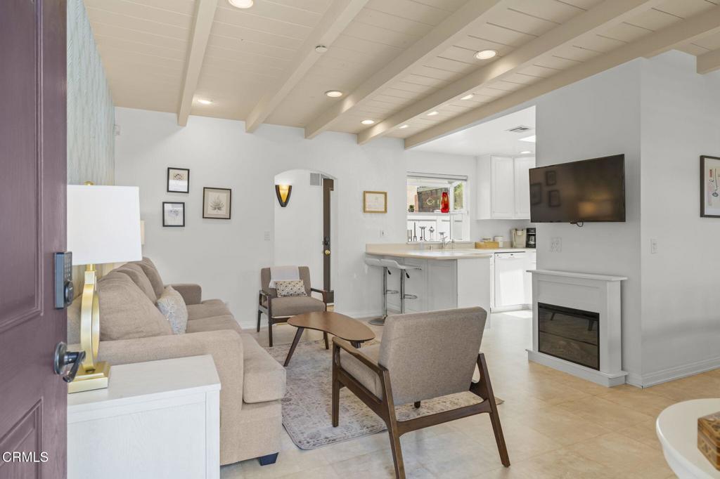 MLS #V1-30153 image #11