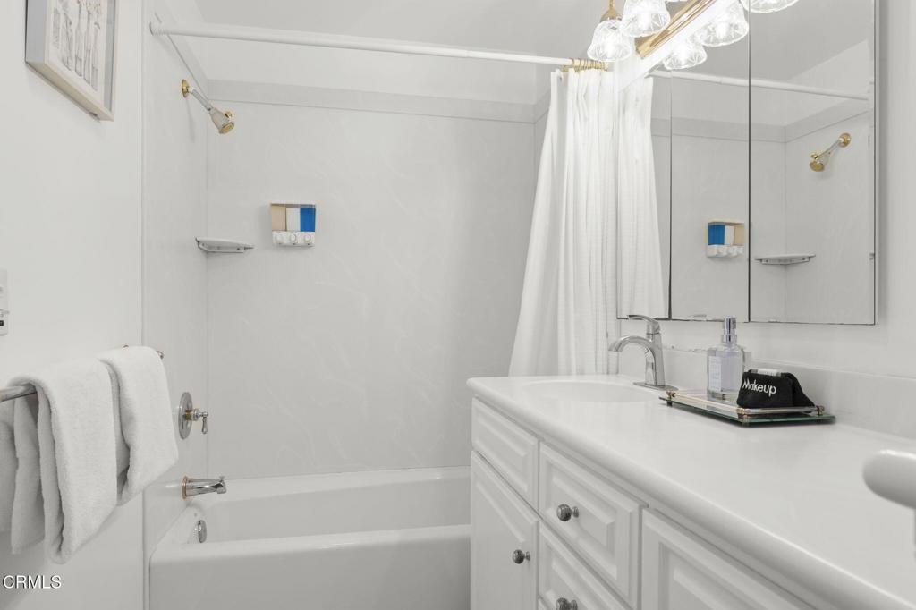 MLS #V1-30153 image #32