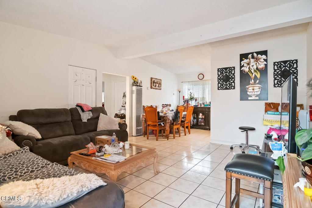 MLS #V1-30475 image #4