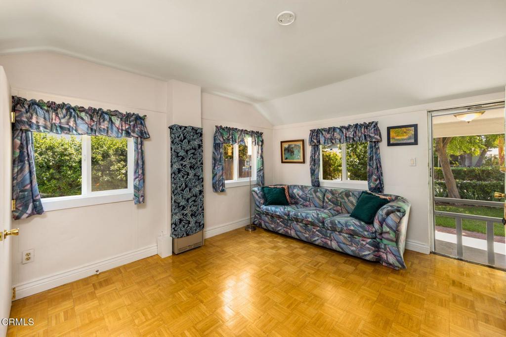 MLS #V1-30532 image #6