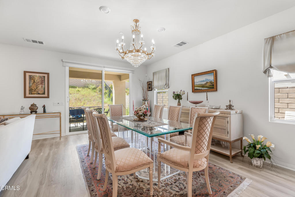 MLS #V1-30605 image #10