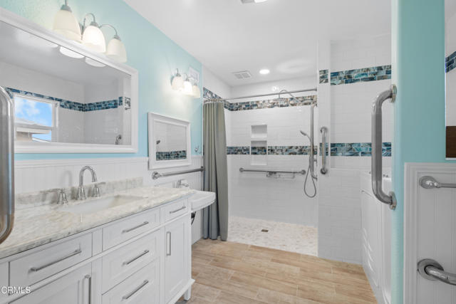 MLS #V1-30614 image #25