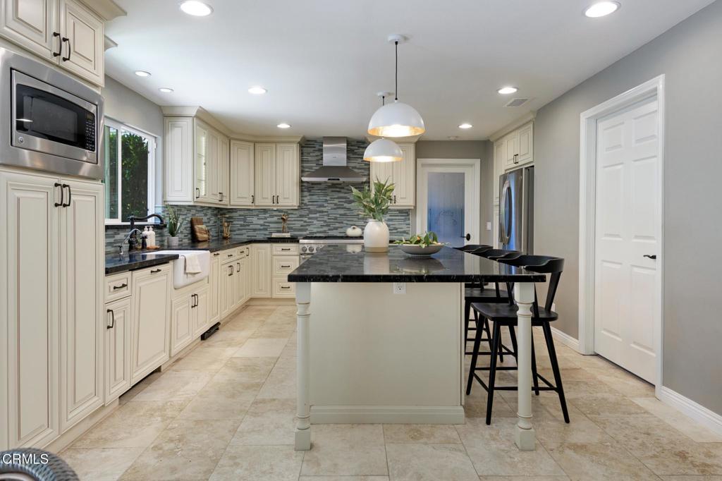 MLS #V1-30625 image #12