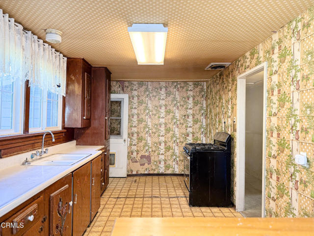 MLS #V1-30852 image #16