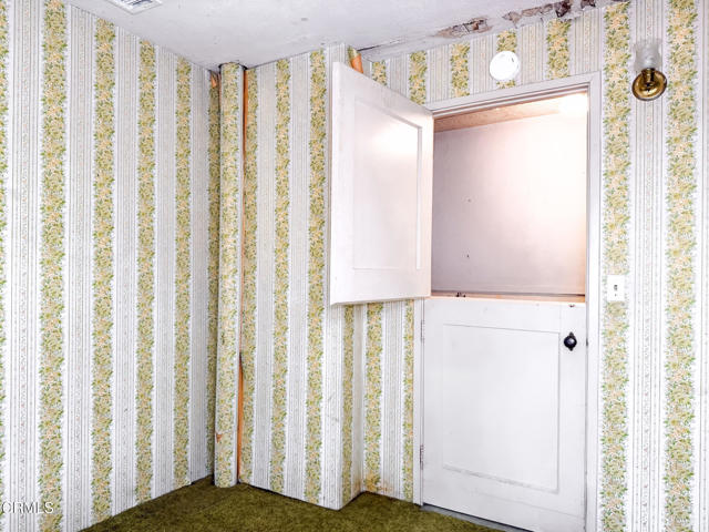 MLS #V1-30852 image #32