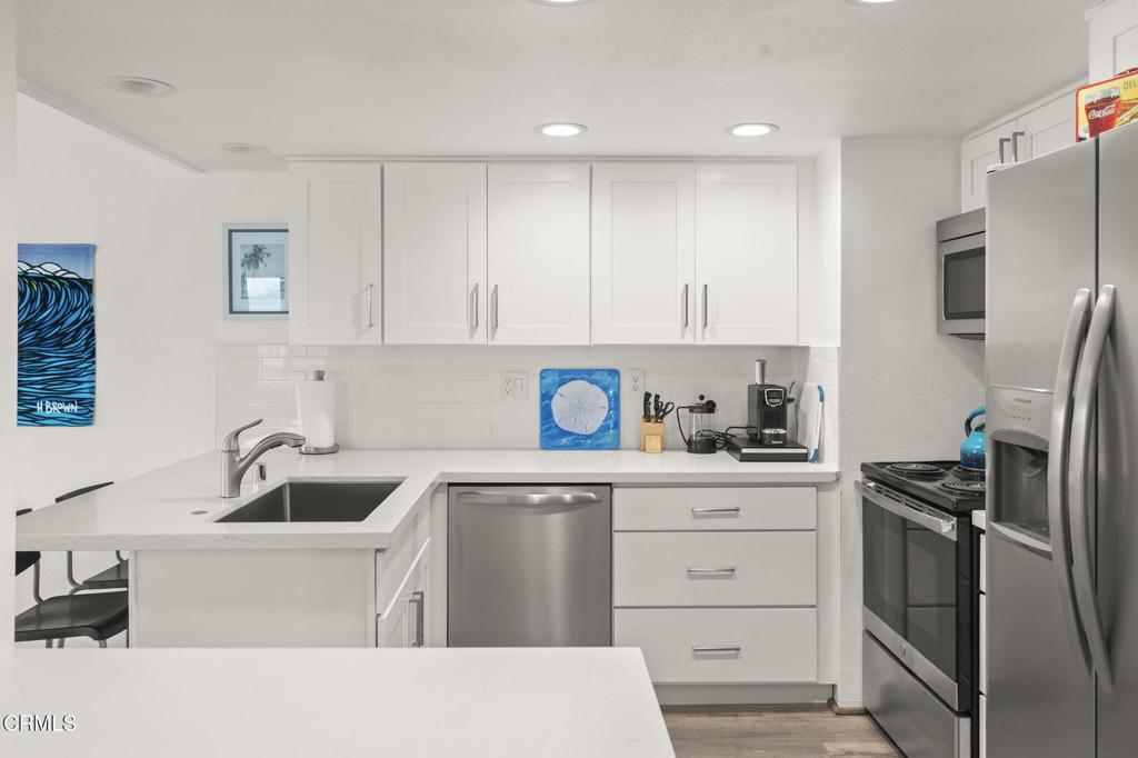 MLS #V1-30885 image #32