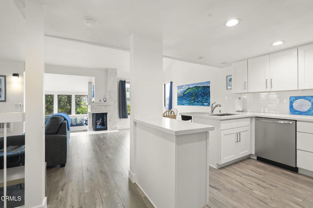 MLS #V1-30885 image #33