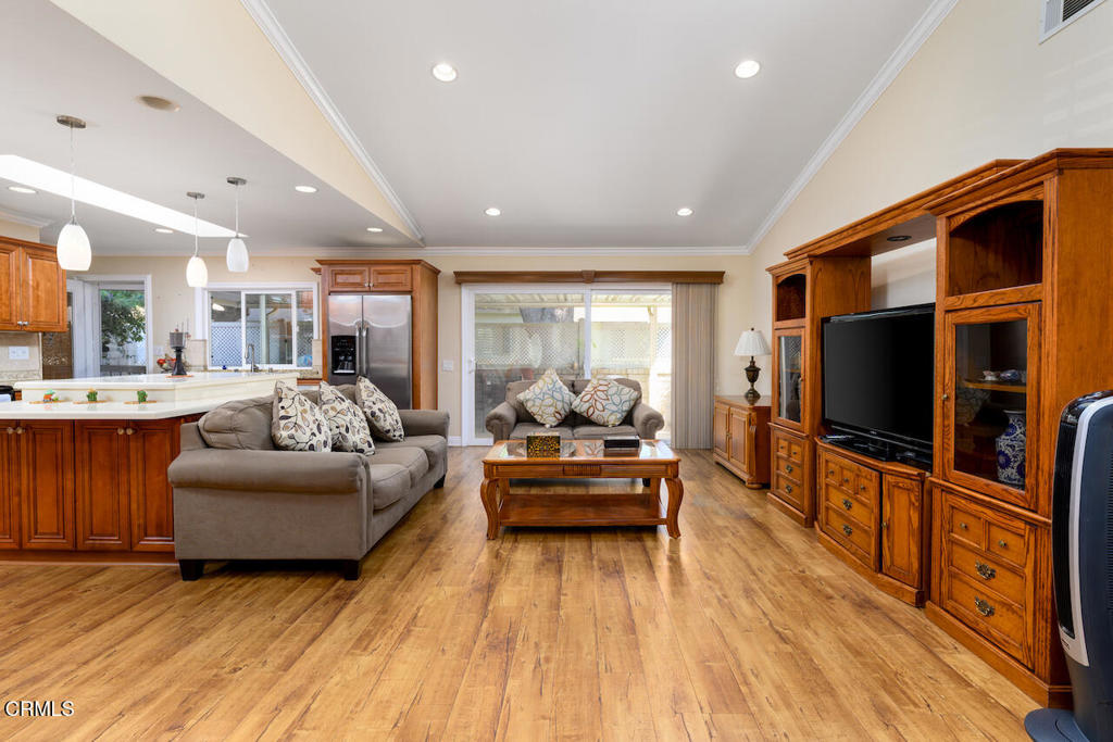 MLS #V1-30906 image #4