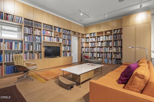 MLS #V1-31051 image #21