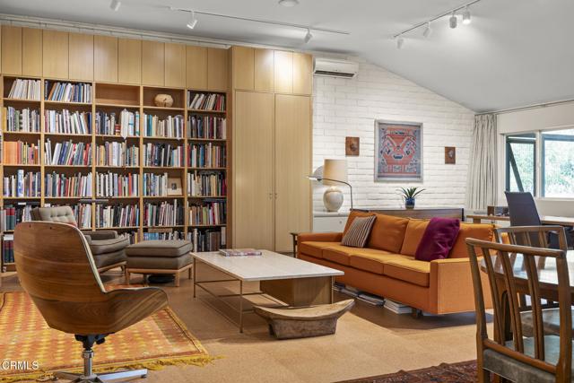 MLS #V1-31051 image #8