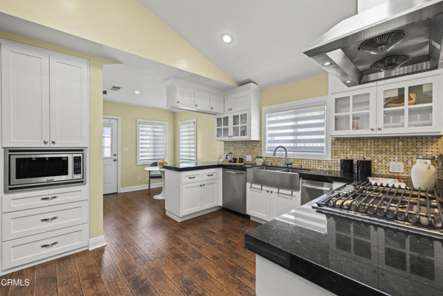 MLS #V1-31079 image #14