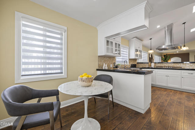 MLS #V1-31079 image #18