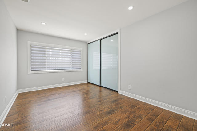 MLS #V1-31079 image #30