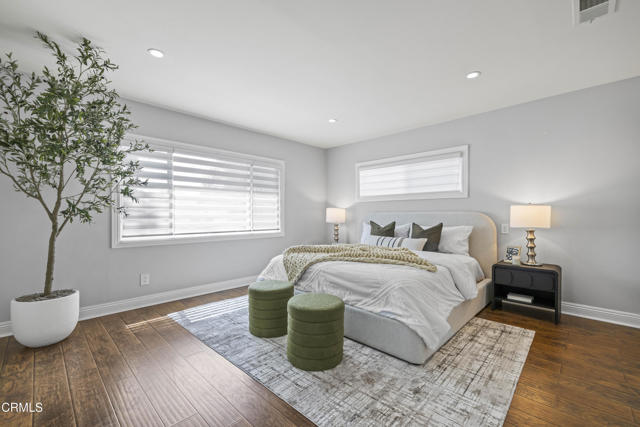 MLS #V1-31079 image #33