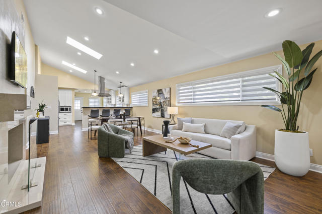 MLS #V1-31079 image #4