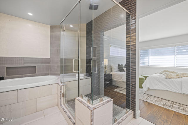 MLS #V1-31079 image #40