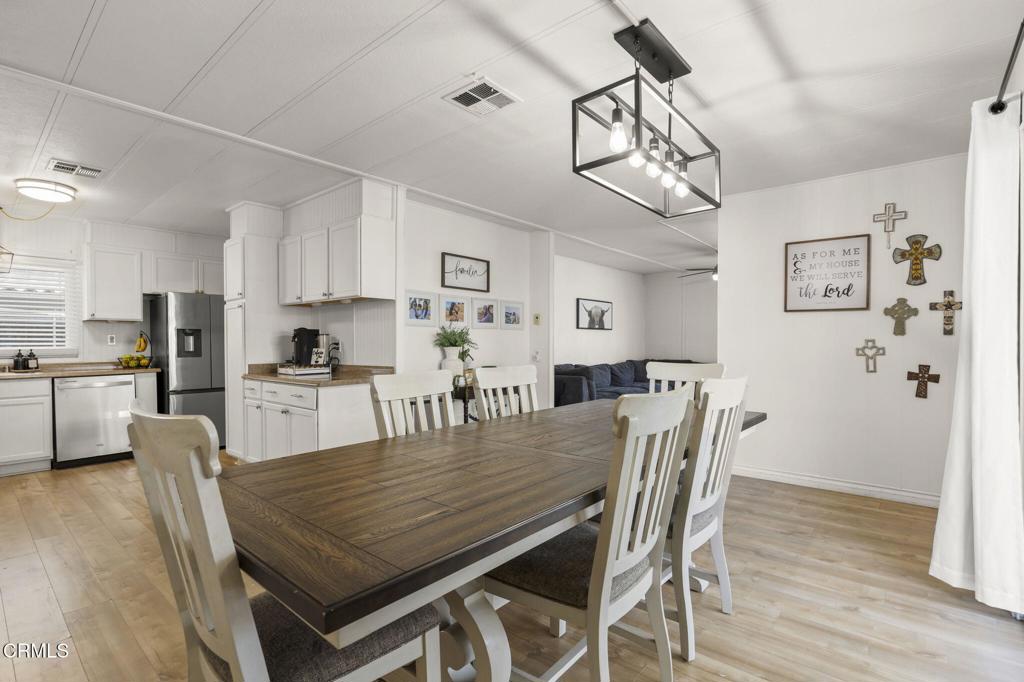 MLS #V1-31111 image #14