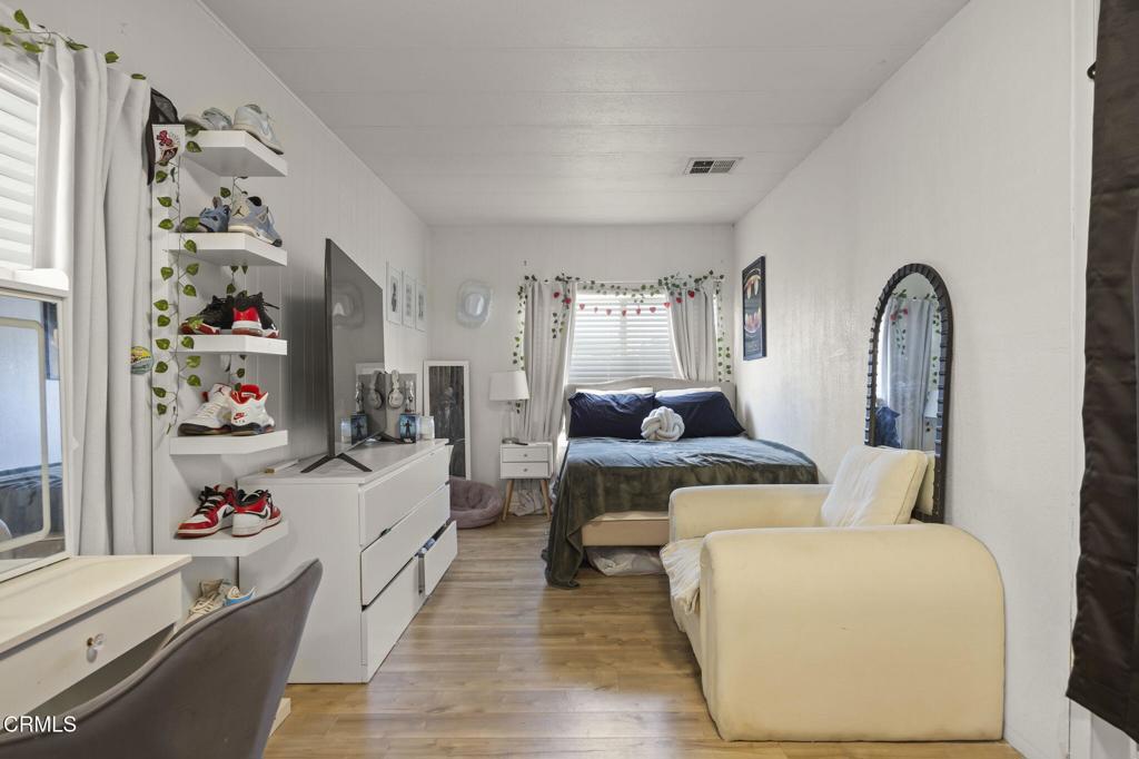 MLS #V1-31111 image #20