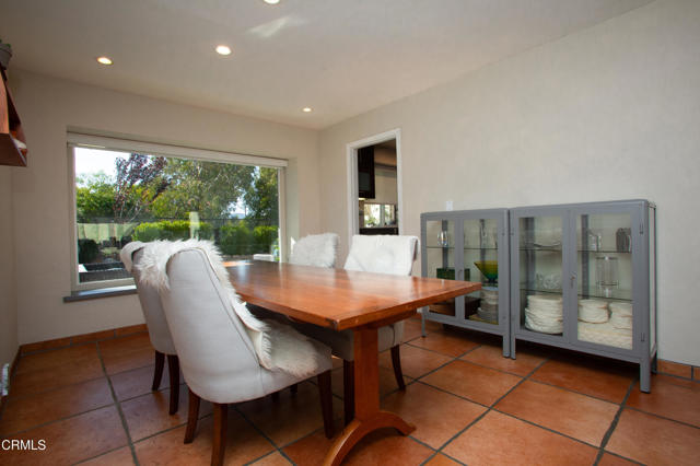 MLS #V1-31184 image #11