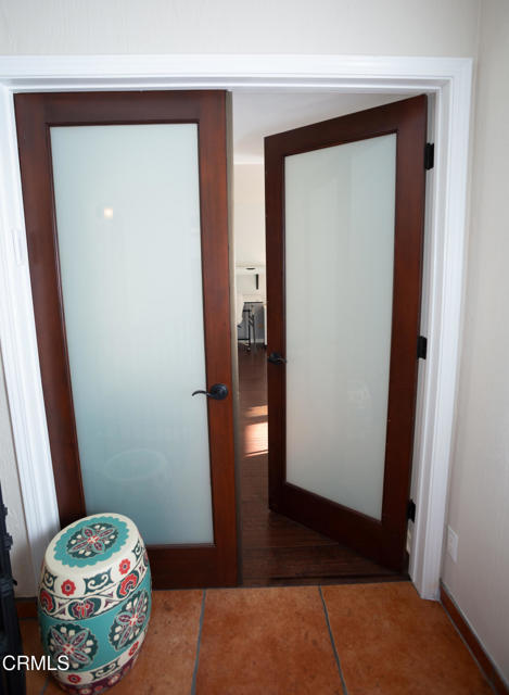 MLS #V1-31184 image #38