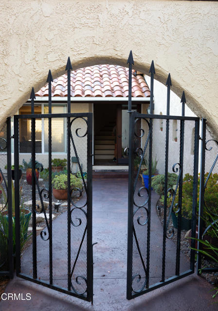 MLS #V1-31184 image #4