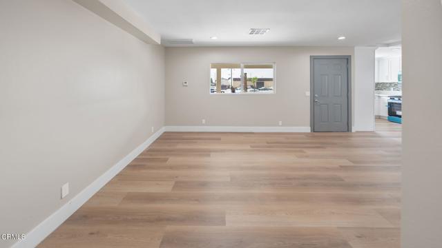 MLS #V1-31210 image #11