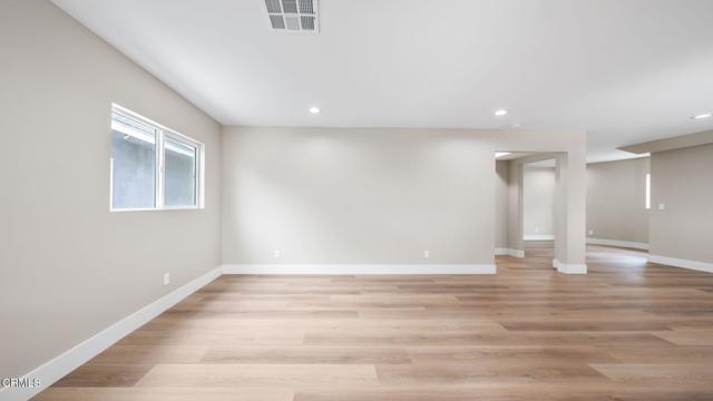 MLS #V1-31210 image #6