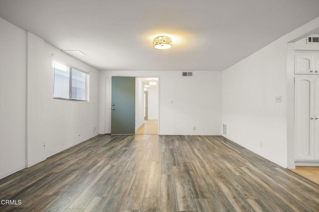 MLS #V1-31221 image #12