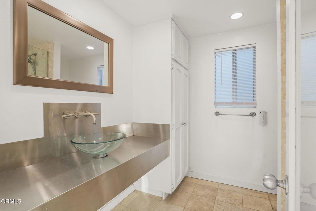 MLS #V1-31221 image #27