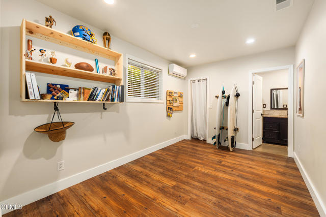 MLS #V1-31284 image #16