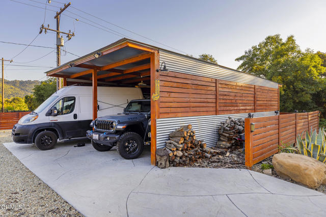 MLS #V1-31284 image #33