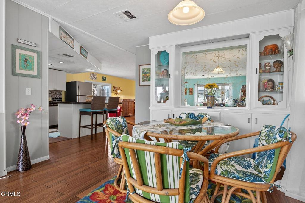 MLS #V1-31297 image #8