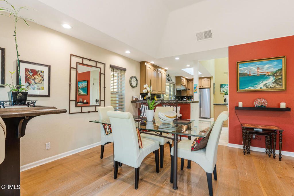 MLS #V1-31345 image #12