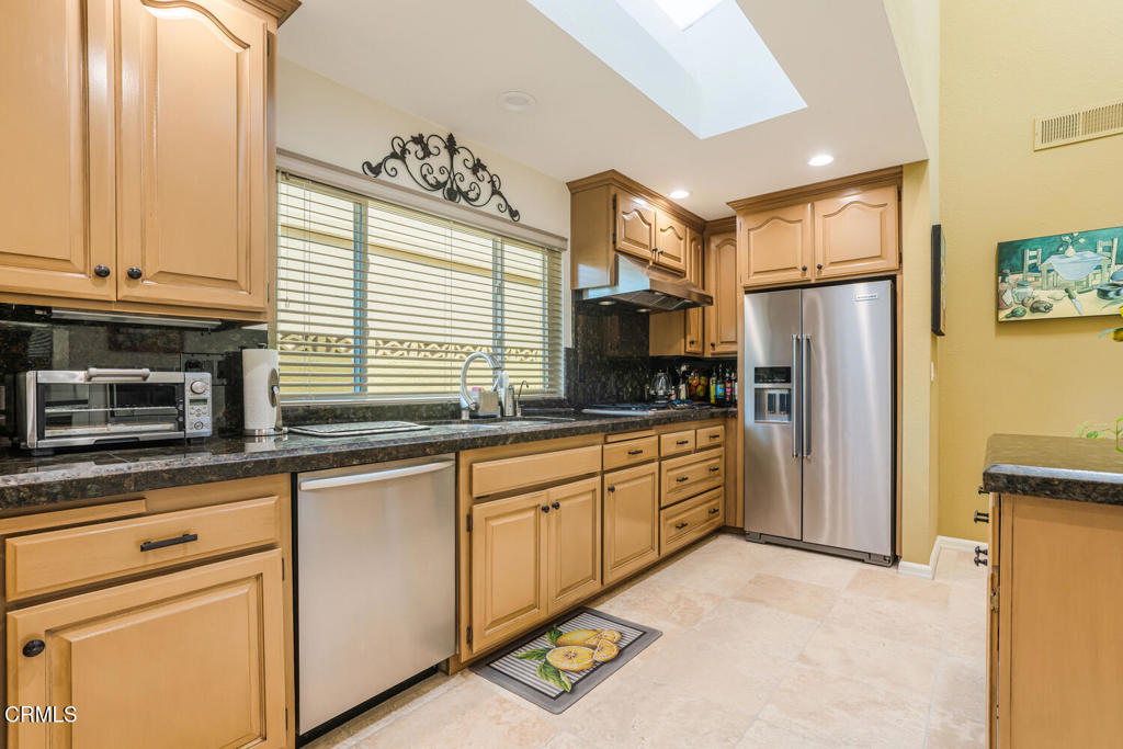 MLS #V1-31345 image #14