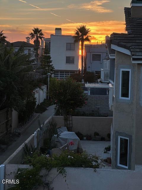 MLS #V1-31345 image #30