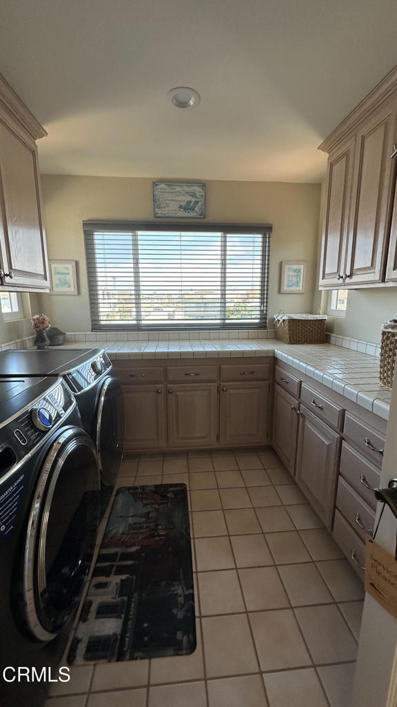 MLS #V1-31345 image #38