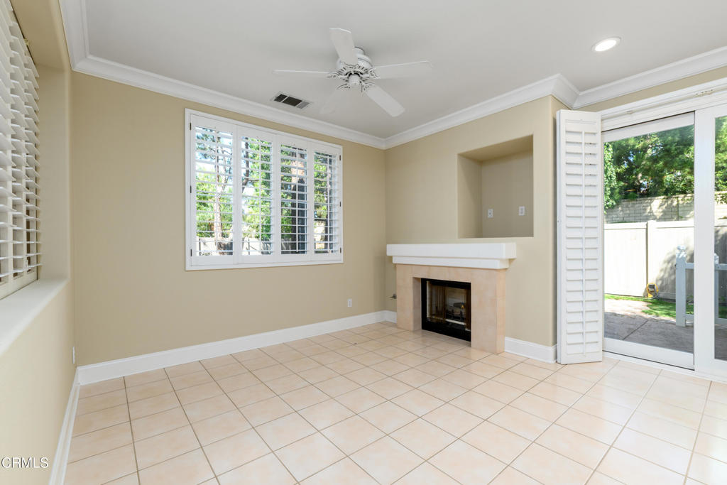 MLS #V1-31382 image #10