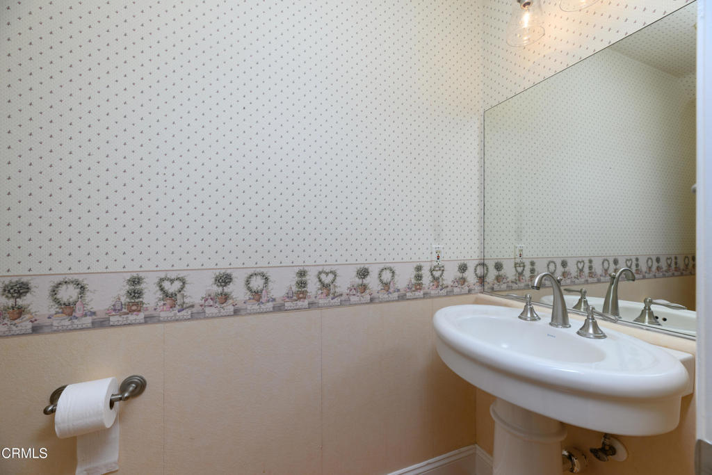 MLS #V1-31382 image #18