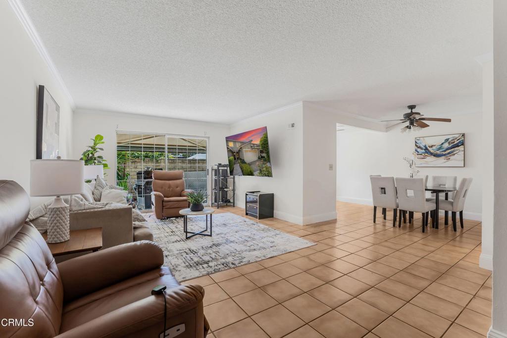 MLS #V1-31429 image #3