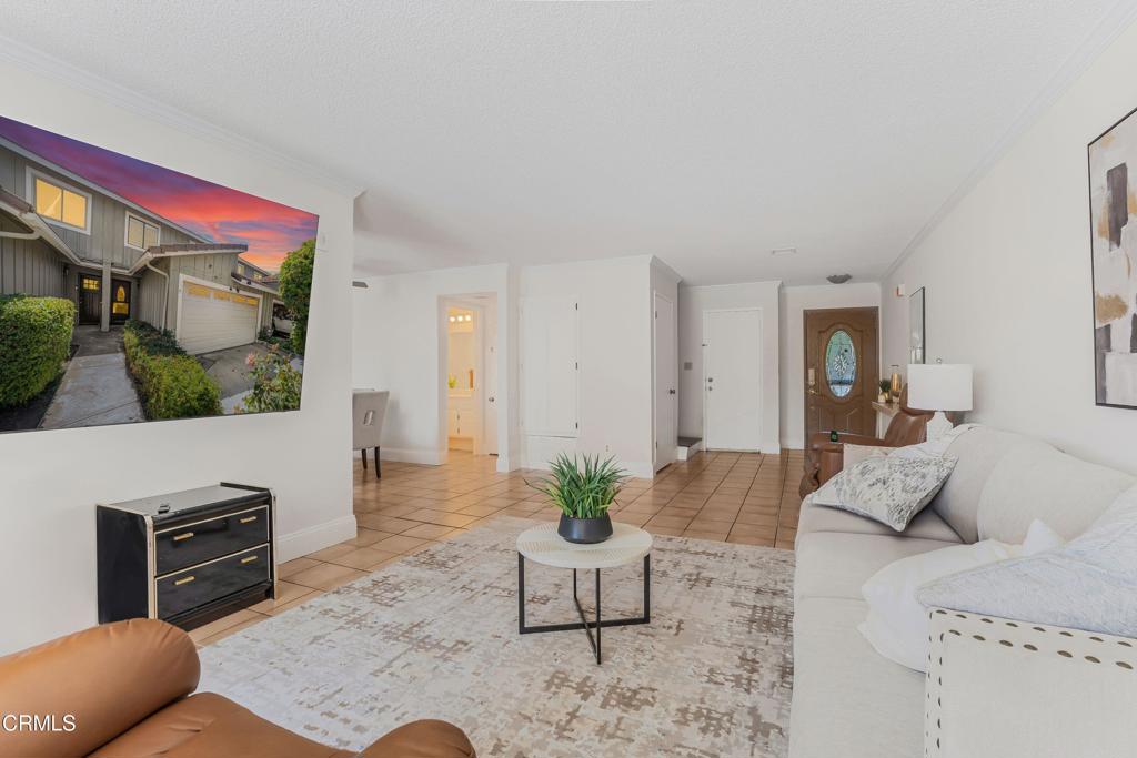 MLS #V1-31429 image #4