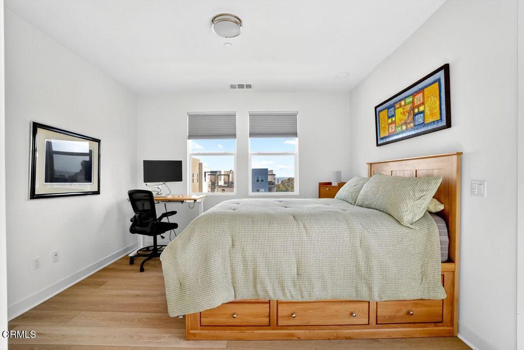 MLS #V1-31439 image #26