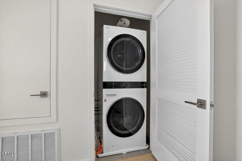 MLS #V1-31439 image #30