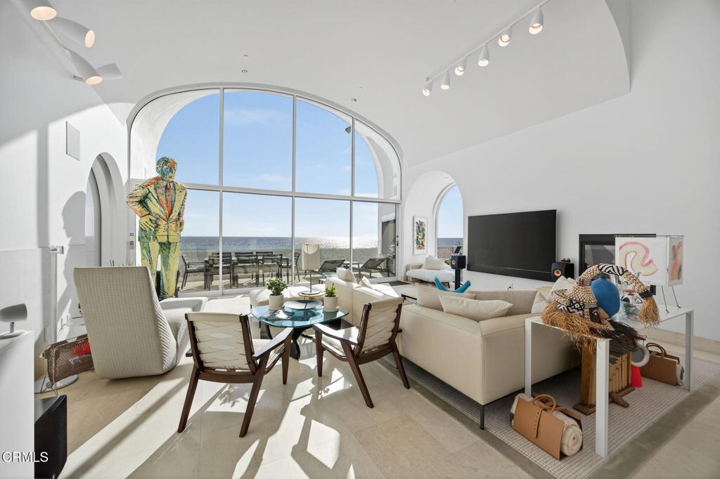 MLS #V1-31449 image #17