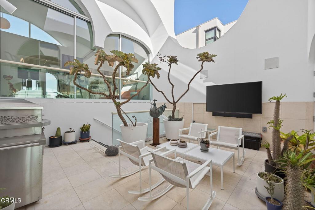 MLS #V1-31449 image #27