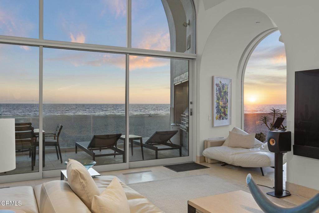 MLS #V1-31449 image #3